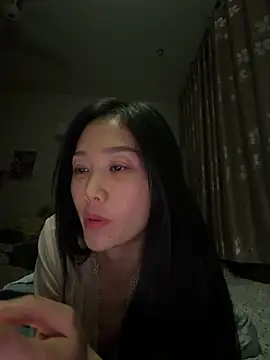 Snapshot of yuanpu0925 chatting on 05/10/26, 02:52 yuanpu0925 online show from 05/10/26, 02:52