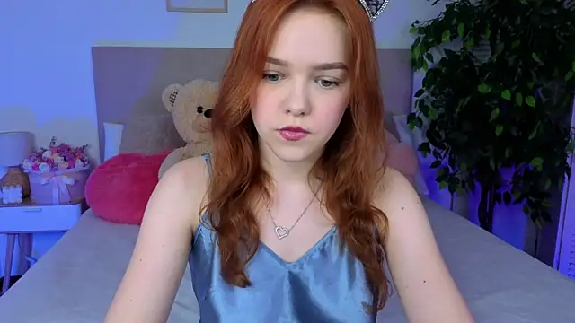 Snapshot of Melissa_me0w chatting on 06/17/26, 06:35 Melissa me0w online show from 06/17/26, 06:35