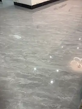 Snapshot of yingzi003 chatting on 04/13/26, 12:53 yingzi003 online show from 04/13/26, 12:53