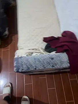 Snapshot of yingzi003 chatting on 04/02/26, 02:02 yingzi003 online show from 04/02/26, 02:02