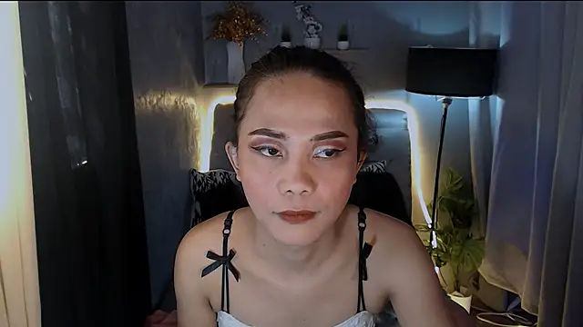 VeronicaFoxxxx online show from 04/27/26, 01:03