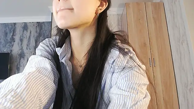 SecretTiny online show from 05/21/26, 02:31