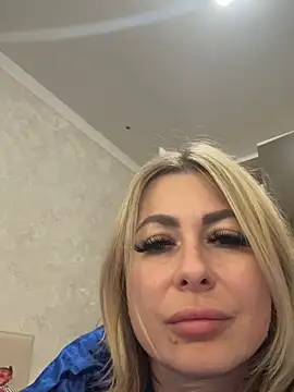 peach widow online show from 04/23/26, 12:40