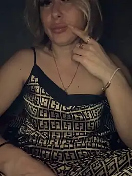 peach widow online show from 04/02/26, 07:31