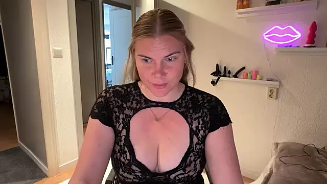 SexyBlondJoanna-Exclusief online show from 05/16/26, 10:25
