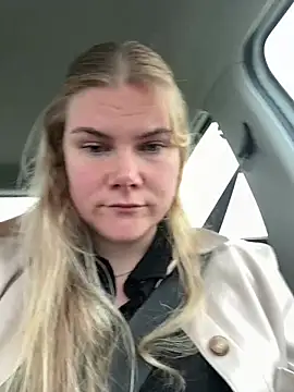 Snapshot of SexyBlondJoanna-Exclusief chatting on 04/01/26, 06:48 SexyBlondJoanna-Exclusief online show from 04/01/26, 06:48