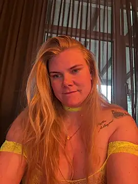 Snapshot of SexyBlondJoanna-Exclusief chatting on 04/02/26, 05:08 SexyBlondJoanna-Exclusief online show from 04/02/26, 05:08