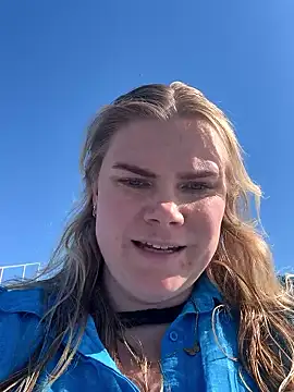 Snapshot of SexyBlondJoanna-Exclusief chatting on 04/14/26, 09:14 SexyBlondJoanna-Exclusief online show from 04/14/26, 09:14