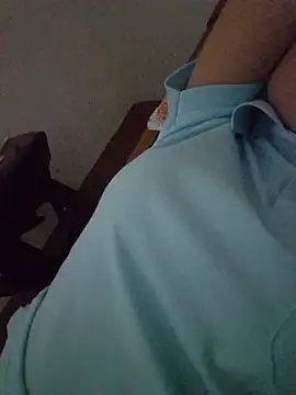 Snapshot of hanameo chatting on 04/11/26, 11:03 hanameo online show from 04/11/26, 11:03