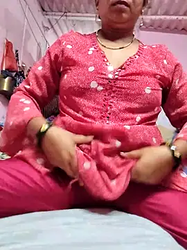 Snapshot of Kuwari_dulhan1 chatting on 03/30/26, 02:51 Kuwari dulhan1 online show from 03/30/26, 02:51