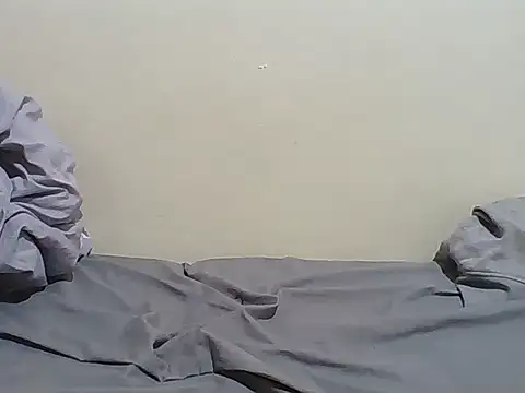 BOOBQUEEN25 online show from 04/10/26, 06:31