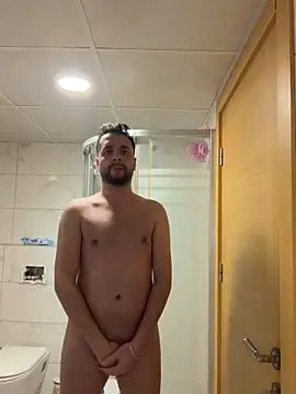 Snapshot of Arin21201 chatting on 03/30/26, 07:04 Arin21201 online show from 03/30/26, 07:04