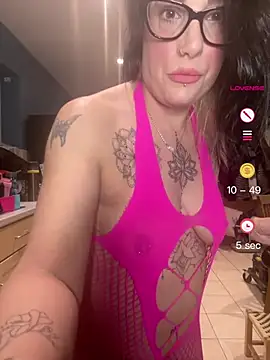 IvyBelleMilf online show from 05/18/26, 09:19