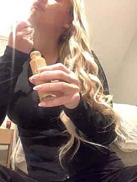 Hannah1899 online show from 03/28/26, 07:15