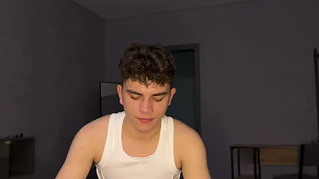 MaxWoolf online show from 05/09/26, 02:53