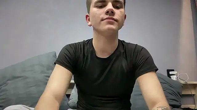 MaxWoolf online show from 04/02/26, 01:40