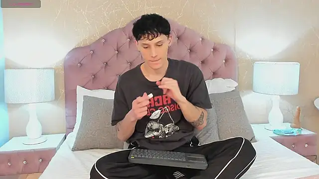 LephyStar online show from 06/17/26, 03:50