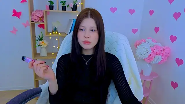 EvaOnyx online show from 04/07/26, 09:00