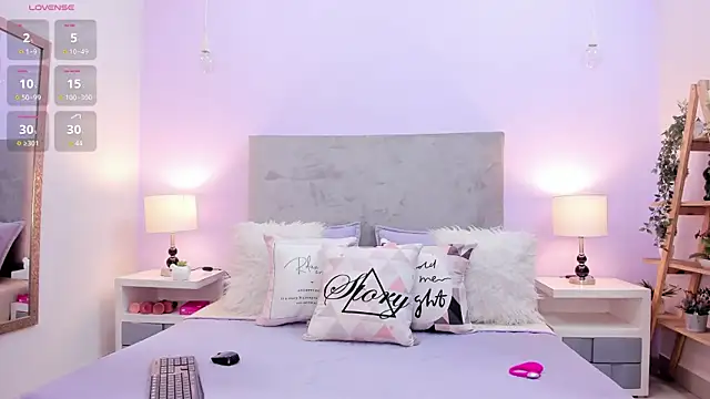 MAYTEMINAJ online show from 07/17/26, 08:06