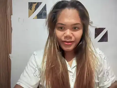Snapshot of yourhotwild_bella chatting on 07/09/26, 05:56 yourhotwild bella online show from 07/09/26, 05:56