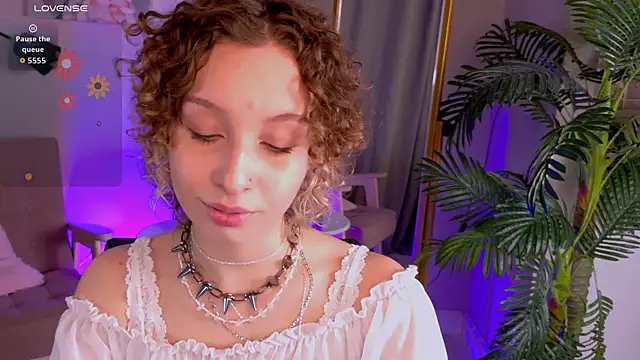 Snapshot of miasun_shine chatting on 04/03/26, 05:47 miasun shine online show from 04/03/26, 05:47