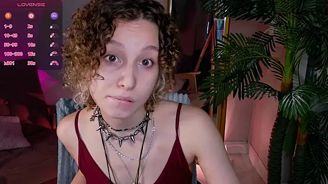 Snapshot of miasun_shine chatting on 04/06/26, 05:30 miasun shine online show from 04/06/26, 05:30