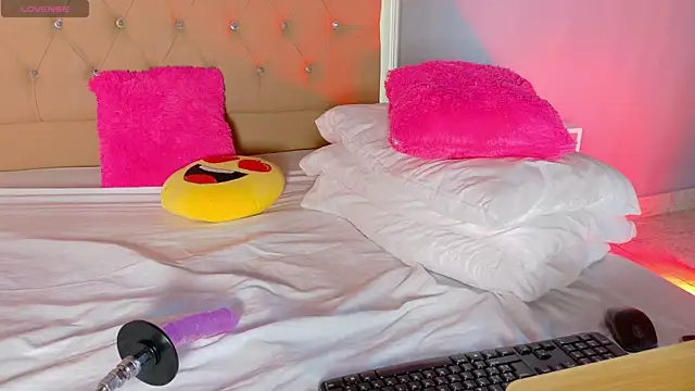 CandyRose   online show from 03/31/26, 04:47