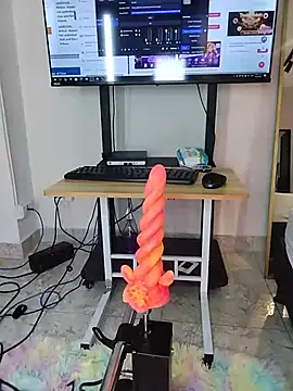 Snapshot of CandyRose__ chatting on 07/08/26, 11:55 CandyRose online show from 07/08/26, 11:55