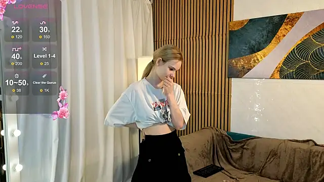 SugarNyaa online show from 04/05/26, 11:17