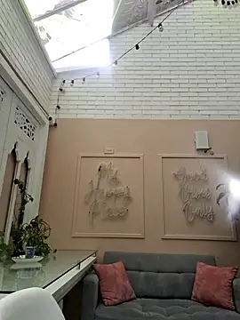 Snapshot of scarlett__2 chatting on 04/08/26, 08:10 scarlett 2 online show from 04/08/26, 08:10