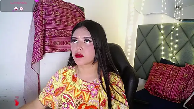 Snapshot of devika_kumar chatting on 06/05/26, 07:30 devika kumar online show from 06/05/26, 07:30