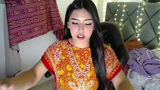 Snapshot of devika_kumar chatting on 04/25/26, 07:11 devika kumar online show from 04/25/26, 07:11