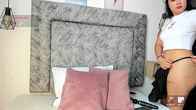 Snapshot of Kandyy_love69 chatting on 04/07/26, 05:59 Kandyy love69 online show from 04/07/26, 05:59