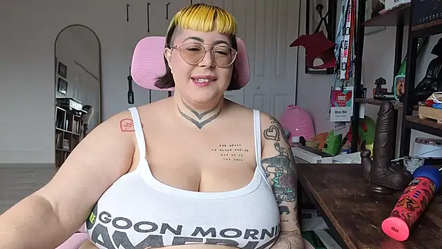 meiafterdark online show from 07/05/26, 08:15
