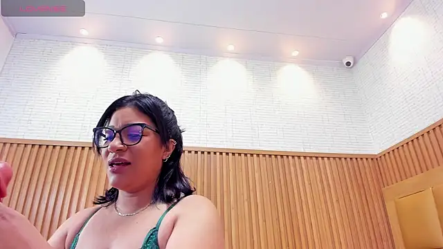 NIKYRIOS online show from 05/20/26, 12:24