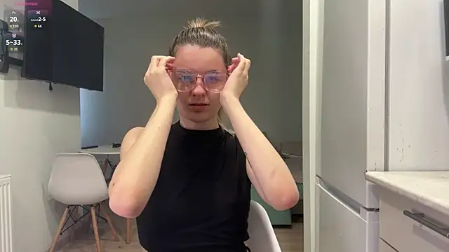 Peachy keens online show from 05/04/26, 03:59
