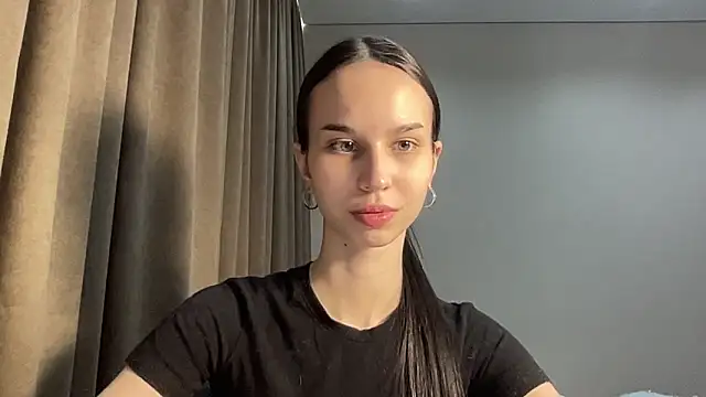 sparkmuse online show from 04/03/26, 08:48