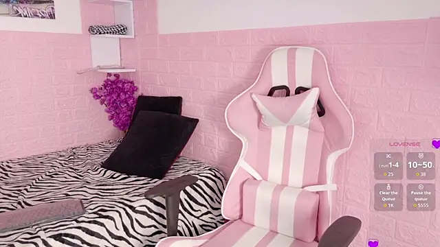 Sophi Sweet11 online show from 05/29/26, 01:17