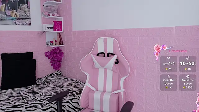 Sophi Sweet11 online show from 05/05/26, 01:14