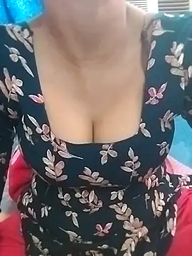 Pinky-hot11 online show from 04/23/26, 06:20