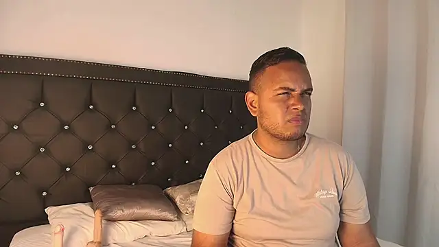 Snapshot of Jay_Dusk chatting on 04/06/26, 02:29 Jay Dusk online show from 04/06/26, 02:29