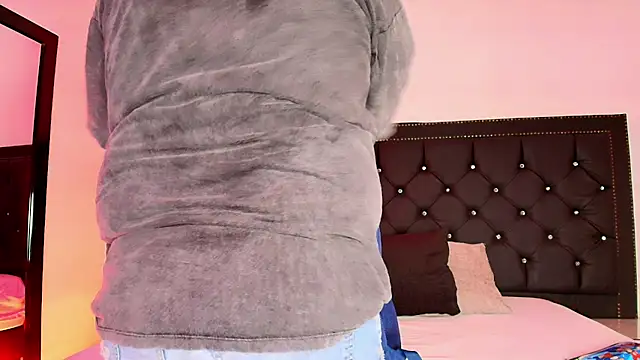 Snapshot of Jay_Dusk chatting on 04/12/26, 03:43 Jay Dusk online show from 04/12/26, 03:43