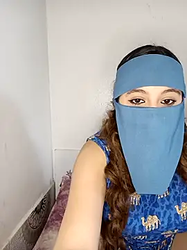 Sophie Squirt Arabe online show from 04/02/26, 04:02