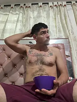 Snapshot of Lherzamxx chatting on 04/12/26, 09:56 Lherzamxx online show from 04/12/26, 09:56