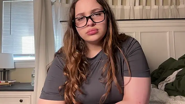 Seraphinawild online show from 04/08/26, 03:02