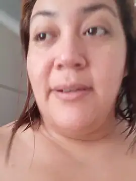 Amalianoir online show from 04/16/26, 04:08