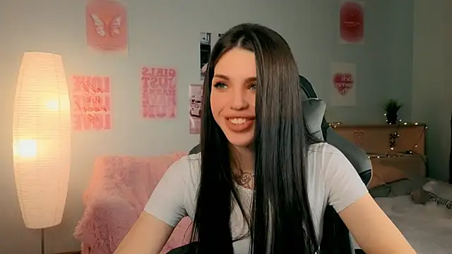 molly rettyy online show from 04/02/26, 04:30