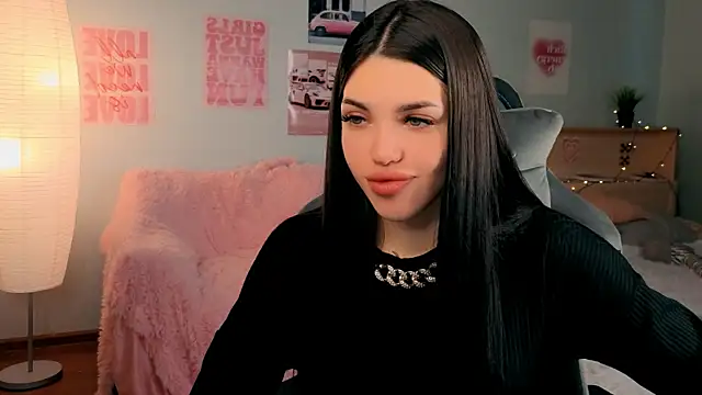 molly rettyy online show from 04/19/26, 04:35