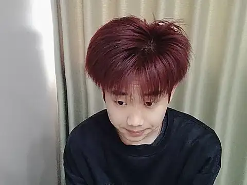 Snapshot of M888AO chatting on 04/12/26, 07:44 M888AO online show from 04/12/26, 07:44