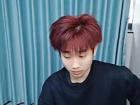 Snapshot of M888AO chatting on 04/13/26, 09:13 M888AO online show from 04/13/26, 09:13